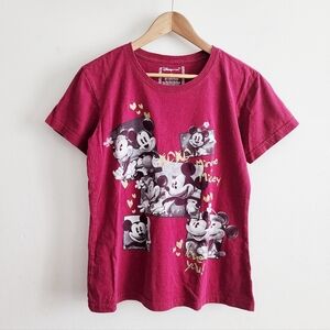 ❤️Disney Store Mickey & Minnie Graphic Tee Burgundy Red Organic Cotton Size L